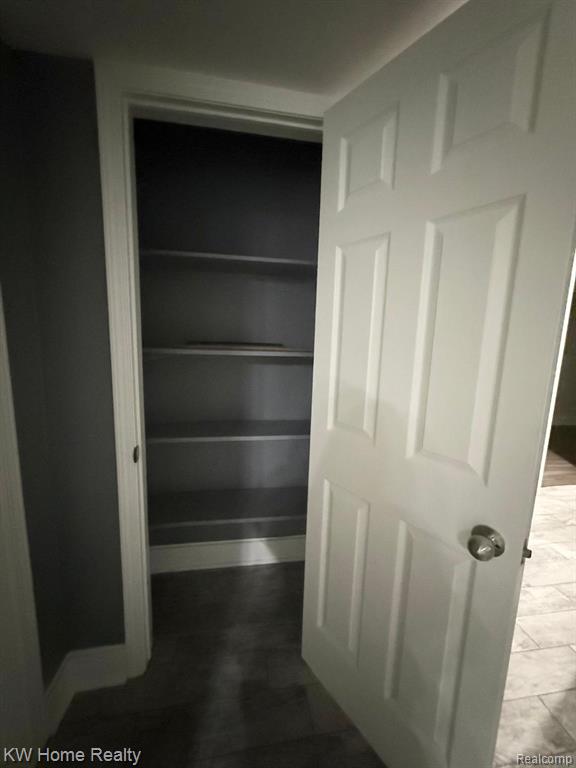 42372 Lochmoor Street, Clinton Twp, MI 48038 — Photo 17