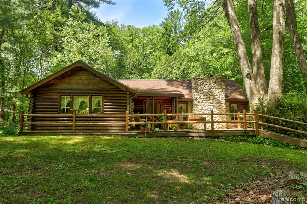 3814 S Towerline Road, Bridgeport, MI 48722 — Photo 4