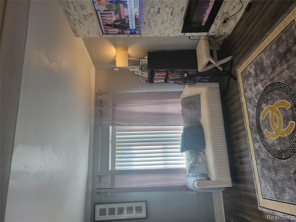 4408 Pennsylvania Street, Detroit, MI 48214 — Photo 8