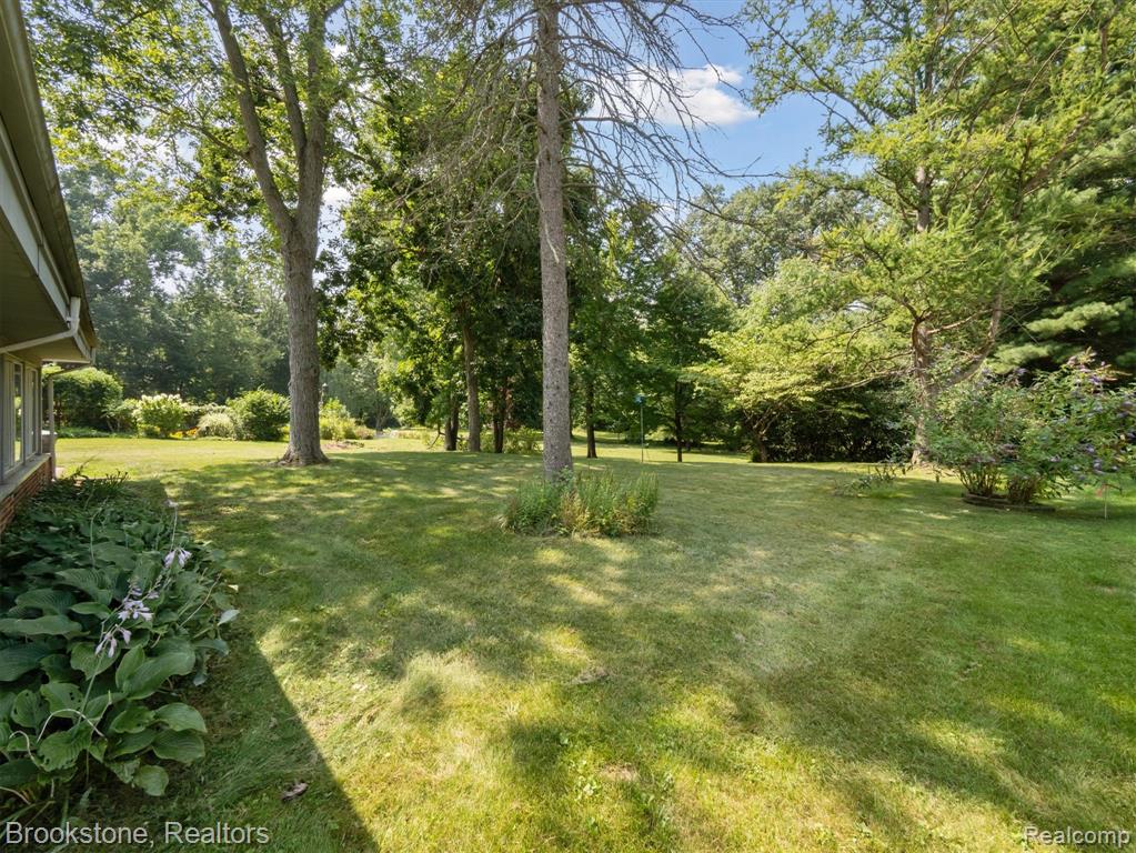 771 Gertrude Road, Waterford, MI 48328 — Photo 45