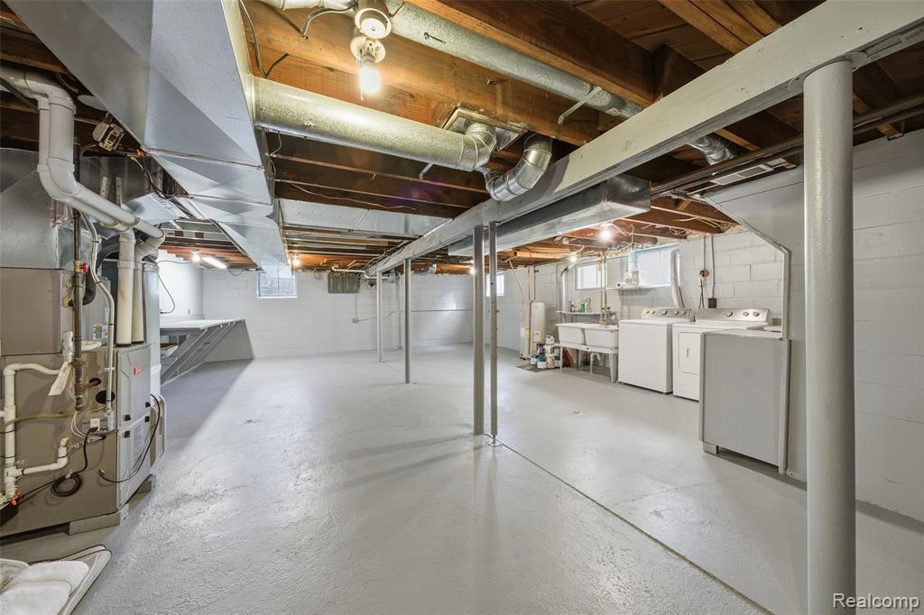 686 Princeton Road, Berkley, MI, 48072