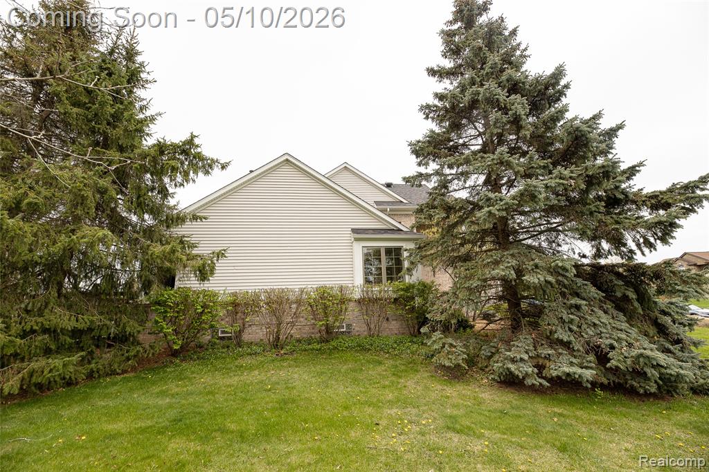 30425 Ridge Court, New Hudson, MI 48165 — Photo 19