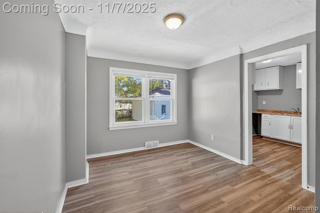 20216 Regent Drive, Detroit, MI 48205 — Photo 5