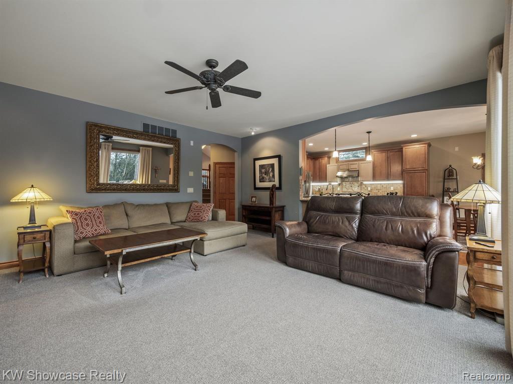 940 Dacea Court, White Lake, MI — Photo 17