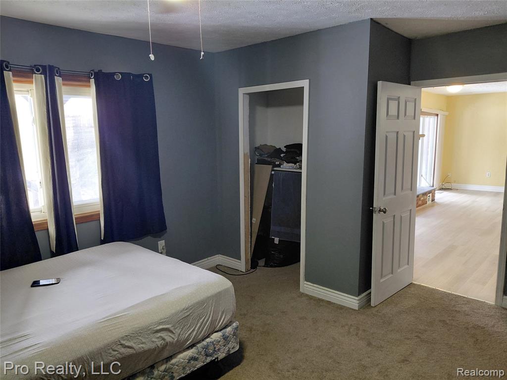 8445 Crestshire Drive, Ypsilanti, MI 48197 — Photo 33