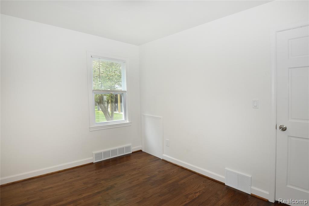 4121 Linwood Avenue, Royal Oak, MI 48073 — Photo 17