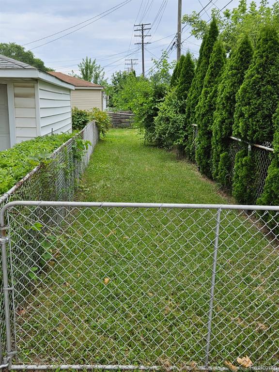 712 Garfield Avenue, Lincoln Park, MI 48146 — Photo 18