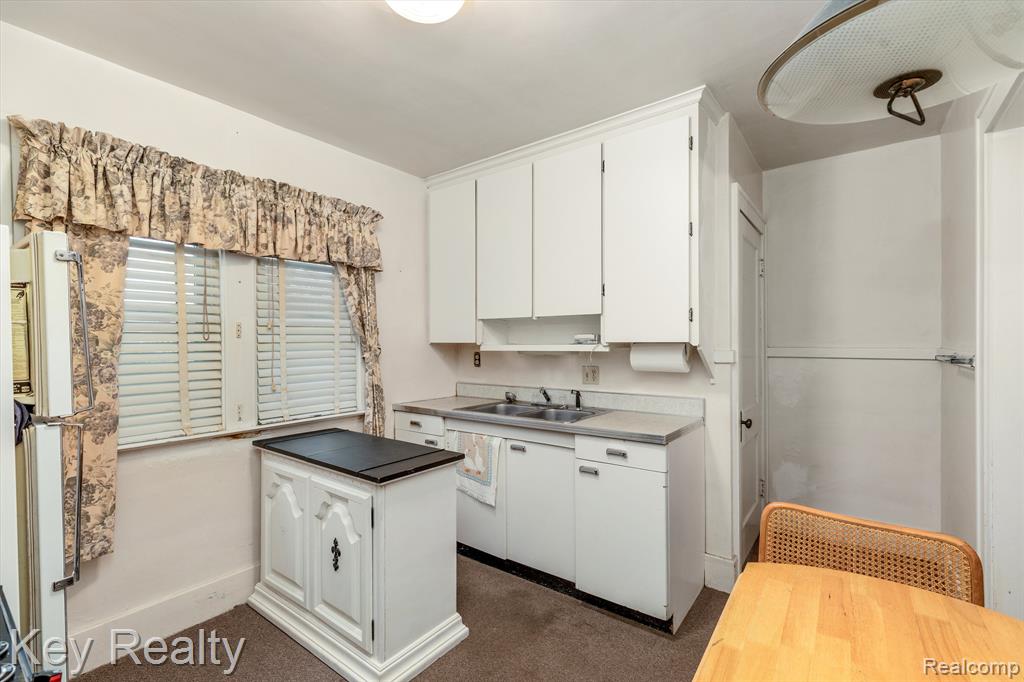 830 MILL Street, Lincoln Park, MI 48146 — Photo 15