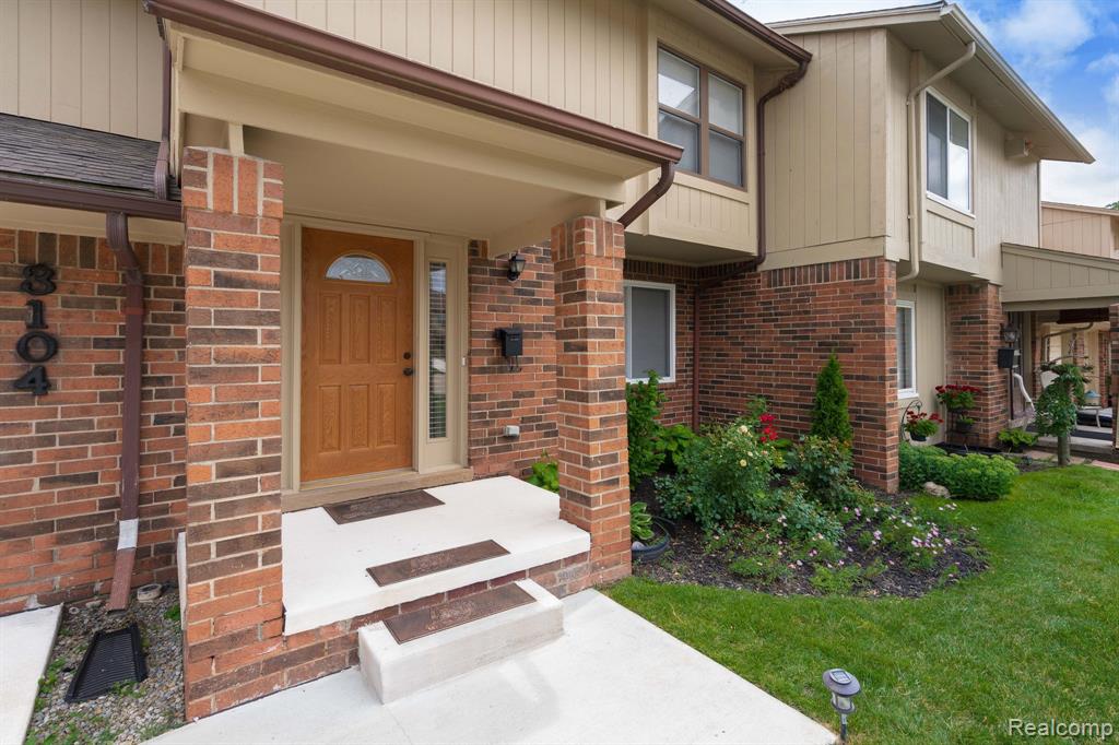 3104 Woods Circle, Detroit, MI 48207 — Photo 4
