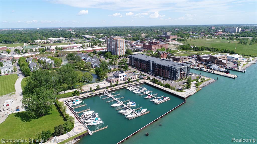 3320 Spinnaker Lane, 16B, Detroit, MI 48207 — Photo 19