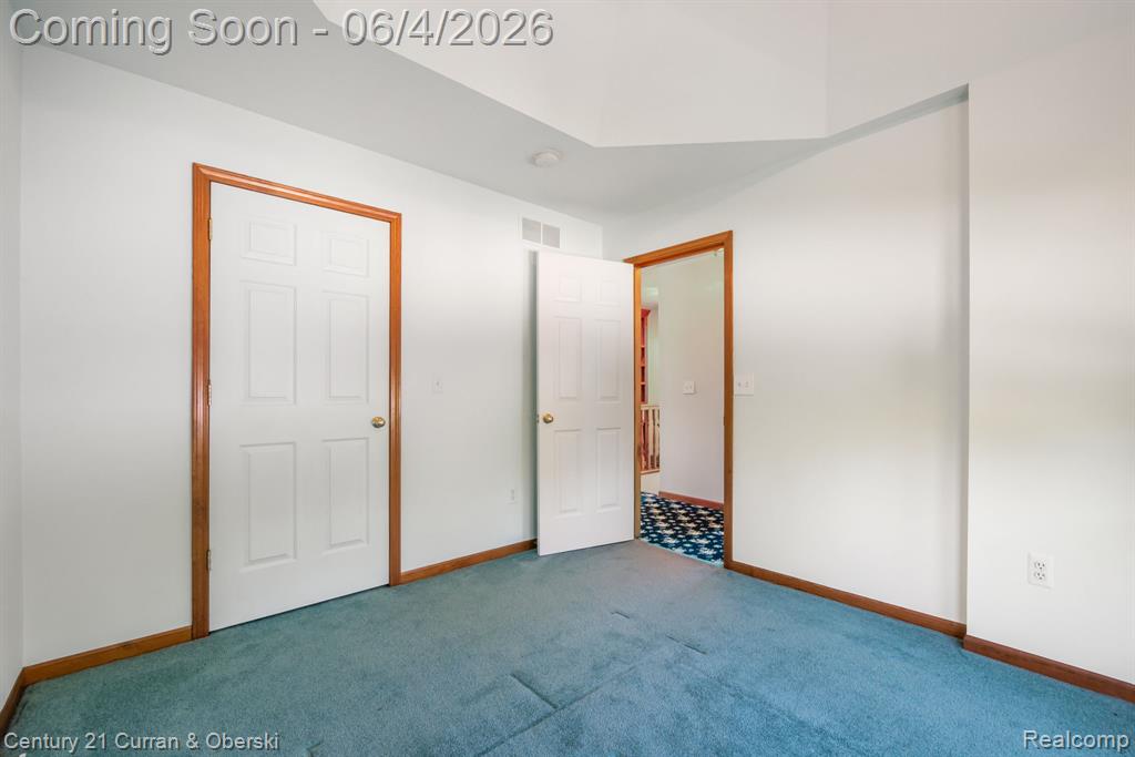 53375 Martha Lane, Northville, MI 48167 — Photo 50