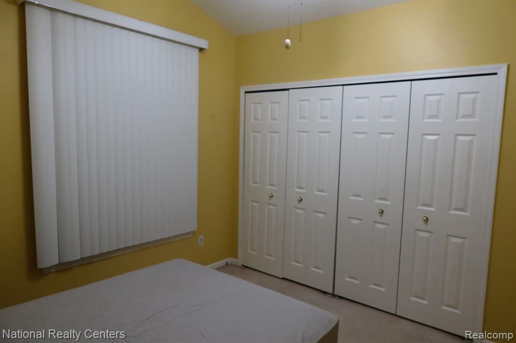 8373 Jefferson Court, Warren, MI 48093 — Photo 13