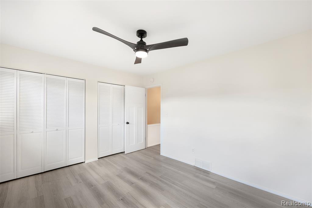 686 Peninsula Court, Ann Arbor, MI 48105 — Photo 25