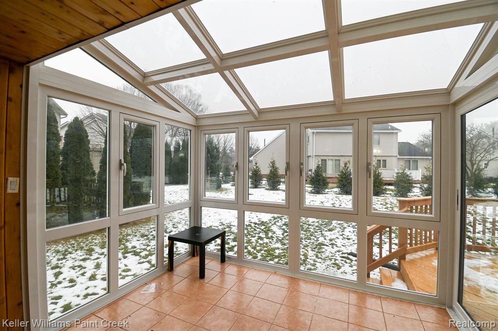 42571 Wimbleton Way, Novi, MI — Photo 23