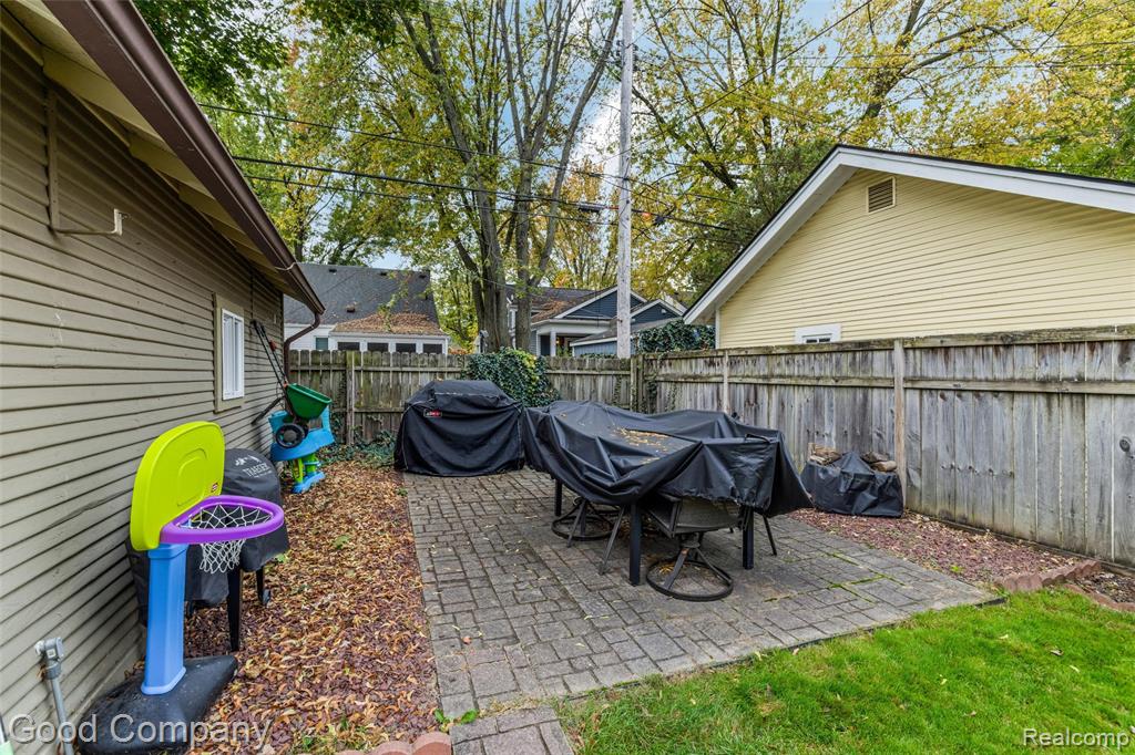 820 E 2nd Street, Royal Oak, MI 48067 — Photo 39