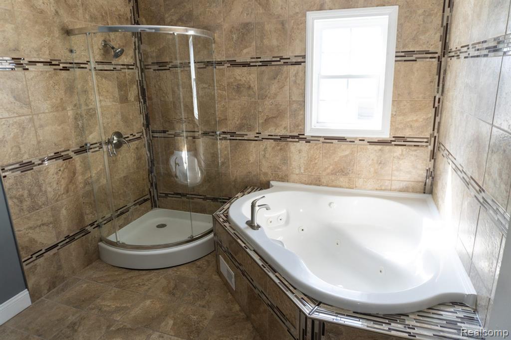 432 BUCKINGHAM Avenue, Flint, MI 48507 — Photo 24