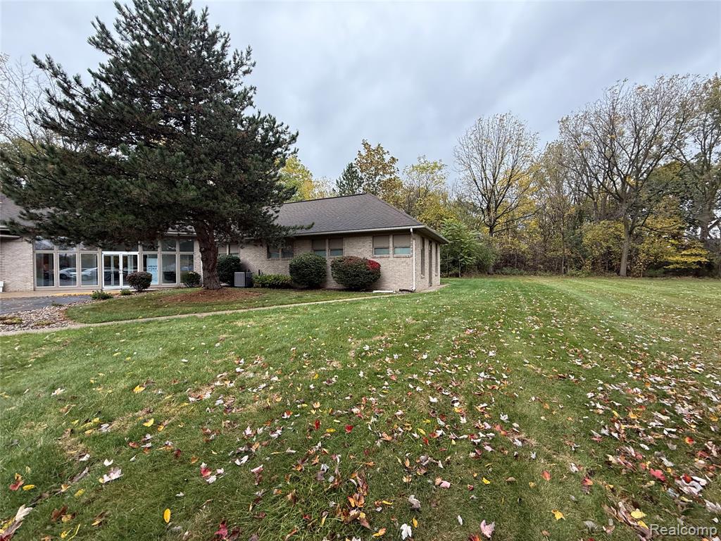 3380 Beecher Road, Flint, MI 48532 — Photo 42