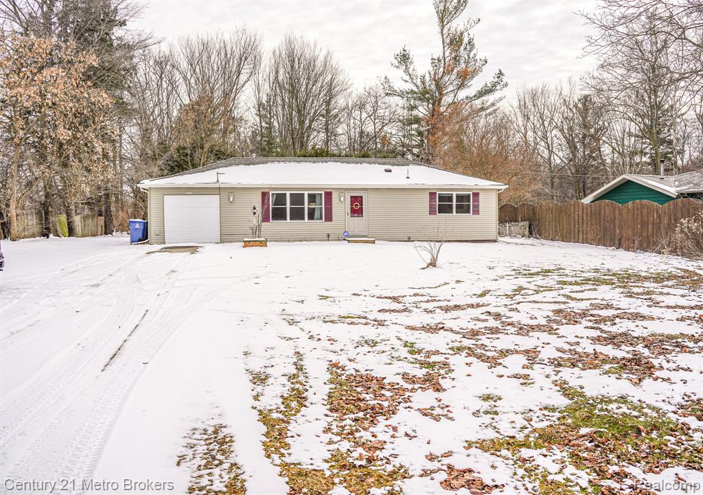 5233 Millington Road, Millington, MI 48746 — Photo 13