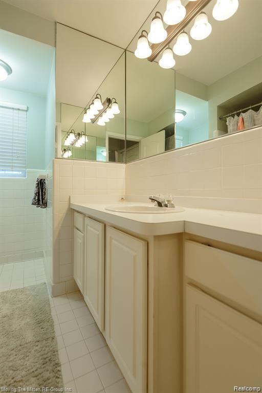 487 N ETON Street, B5, Birmingham, MI 48009 — Photo 20