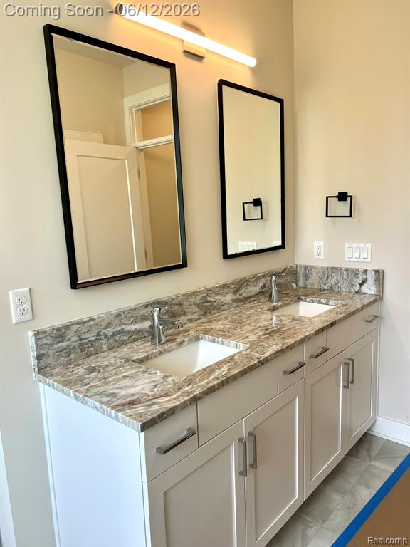 2934 W Walton Boulevard, Waterford, MI 48329 — Photo 29