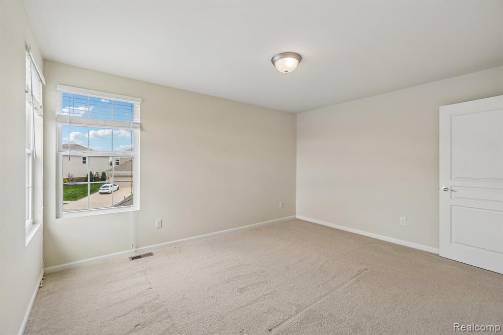 29831 Braeburn dr, New Hudson, MI 48165 — Photo 31