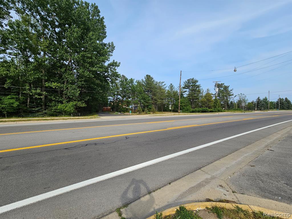 884 S STATE Street, Oscoda, MI, 48750