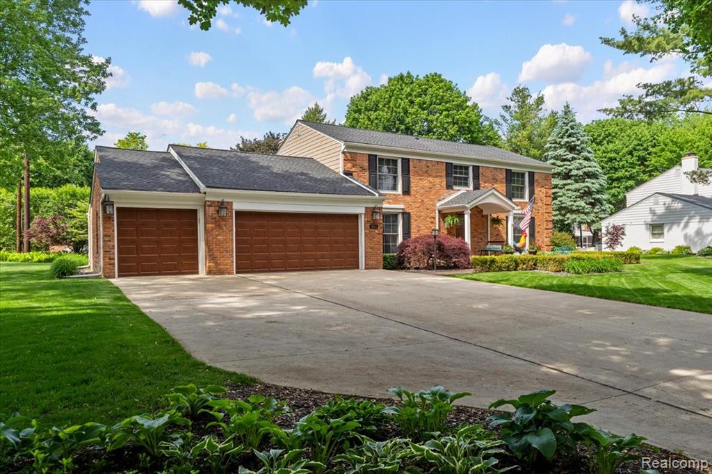 931 S Shady Hollow Circle, Bloomfield Hills, MI 48304 — Photo 3