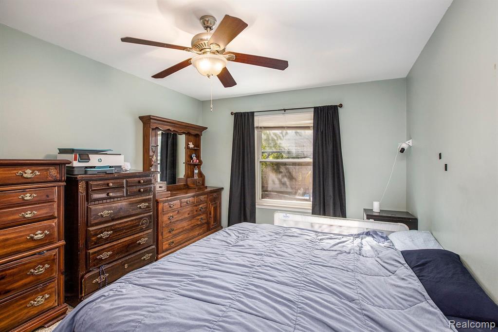 44601 ALBERT Drive, Plymouth, MI 48170 — Photo 14