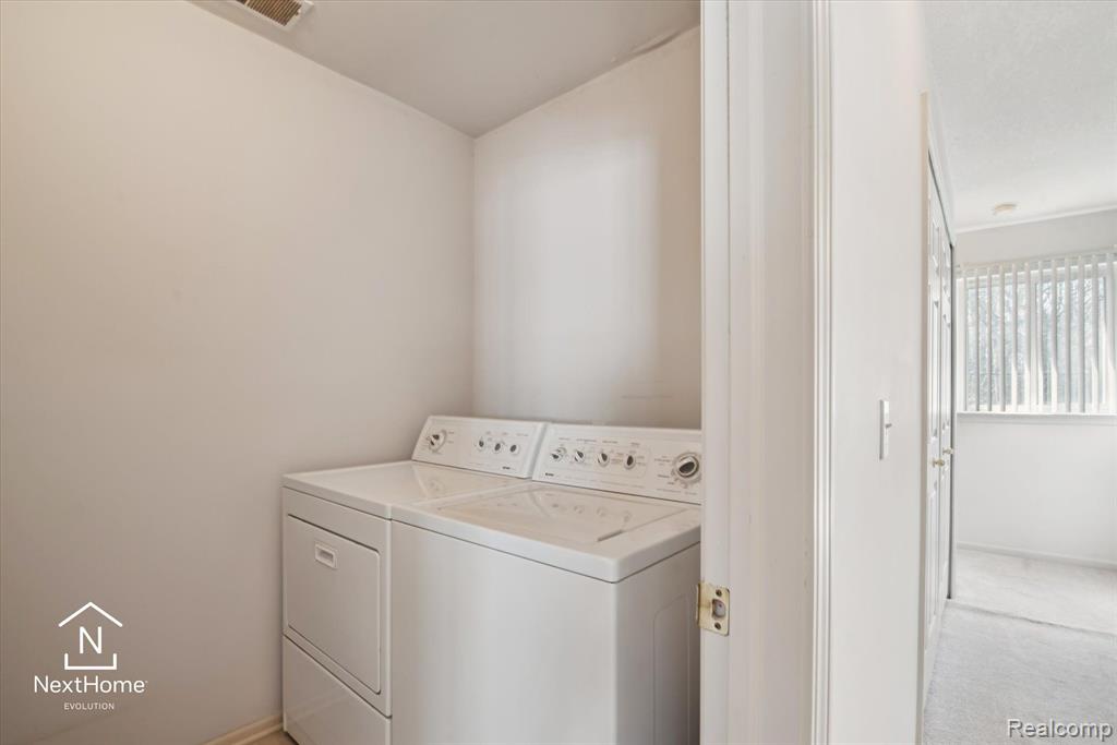 23490 READING, Trenton, MI 48183 — Photo 21