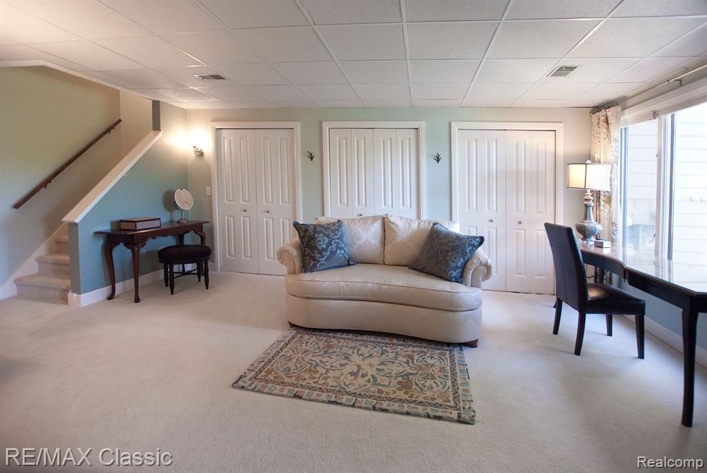 218 Whitlock Street, 10, Saline, MI 48176 — Photo 31