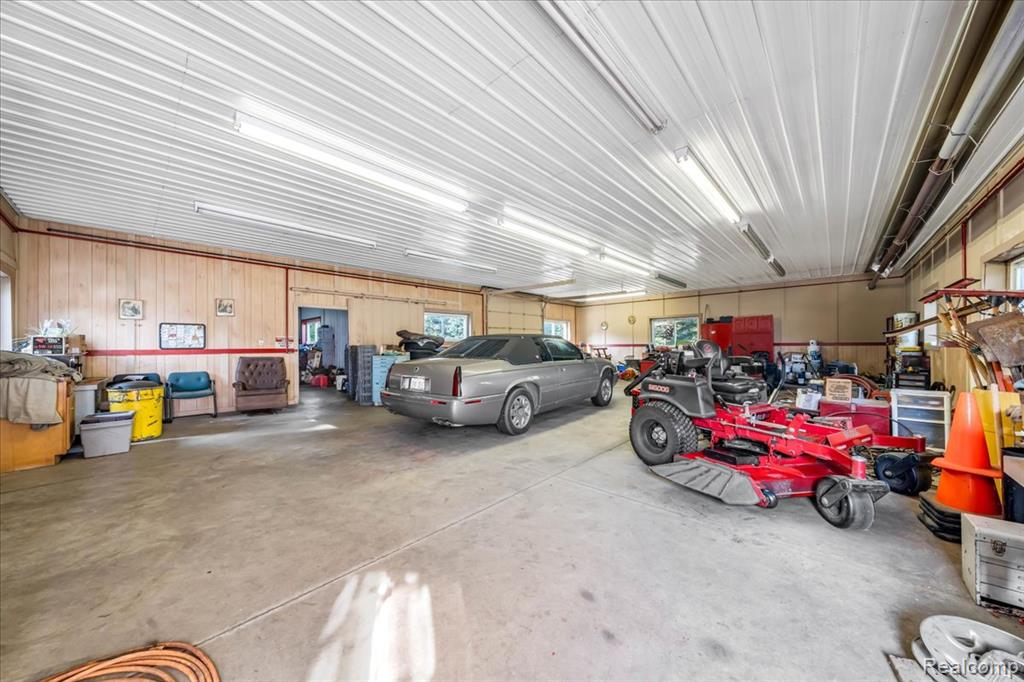 3305 Lakeville Road, Oxford, MI 48370 — Photo 31