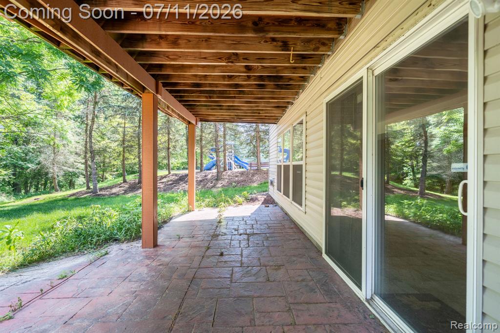 416 Otter Run Road, Holly, MI 48442 — Photo 35