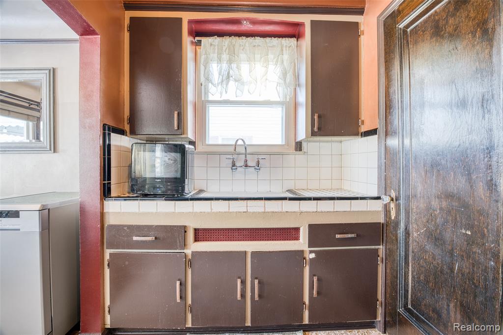 6042 Banner Street, Taylor, MI 48180 — Photo 15