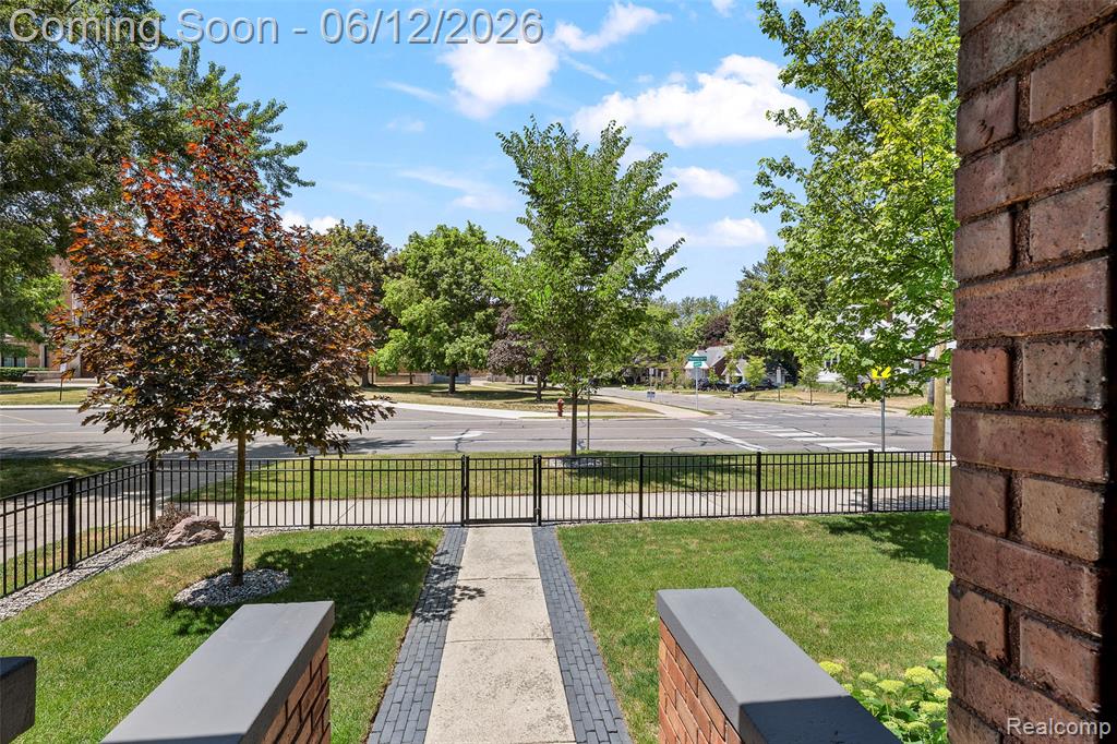 728 N Washington Avenue, Royal Oak, MI 48067 — Photo 56