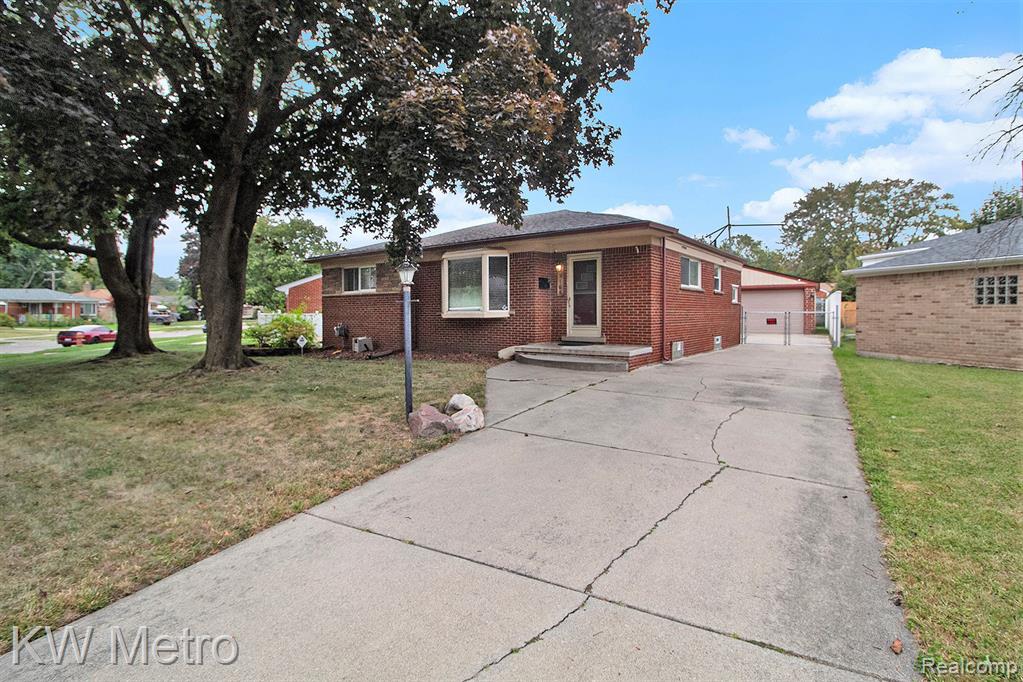 9168 Rockland, Redford, MI 48239 — Photo 26