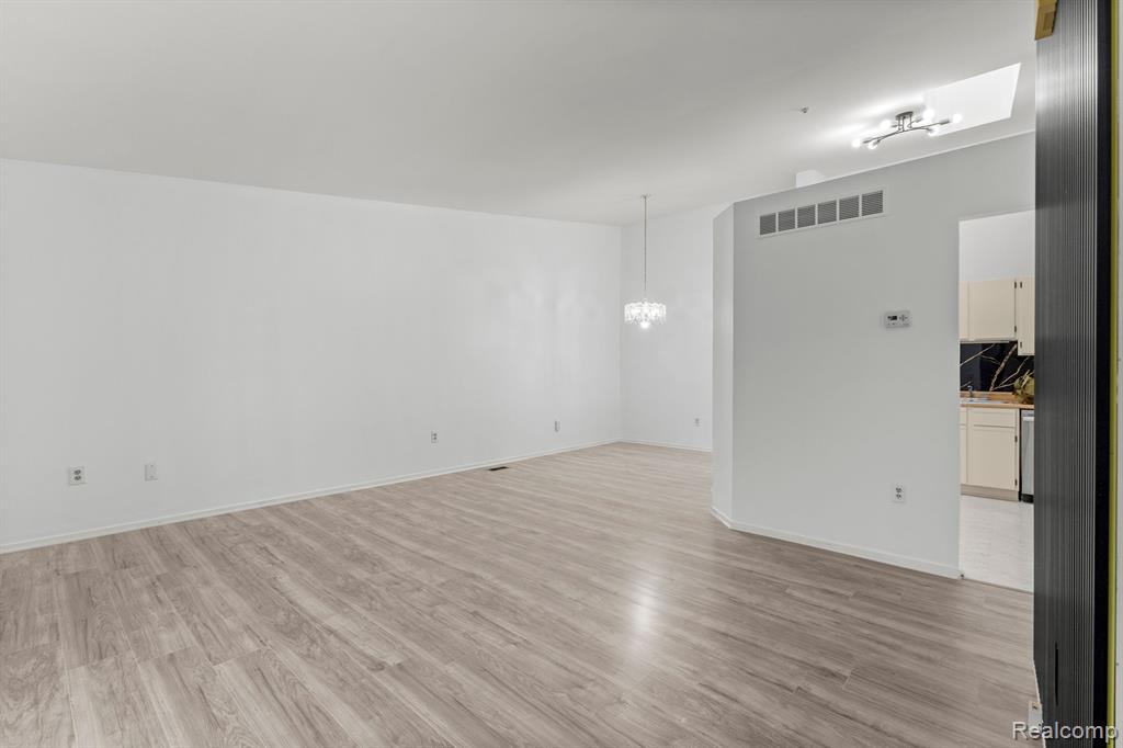 43509 W ARBOR WAY Drive, 170, Canton, MI 48188 — Photo 10