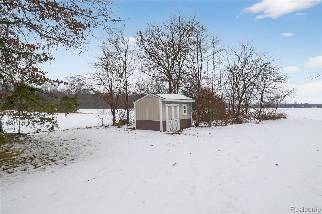23650 Elwell Road, Belleville, MI 48111 — Photo 37