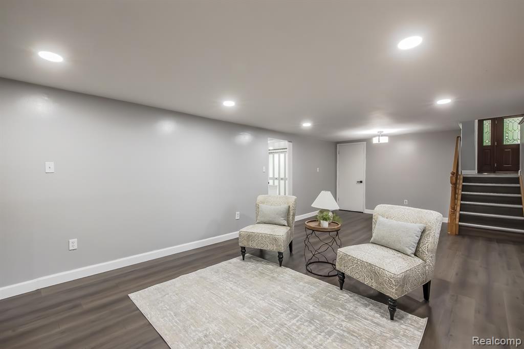 4290 FROSTWOOD, Troy, MI 48098 — Photo 41