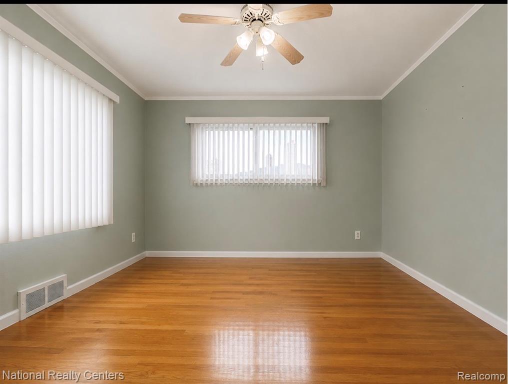 7285 Helen, Center Line, MI 48015 — Photo 17
