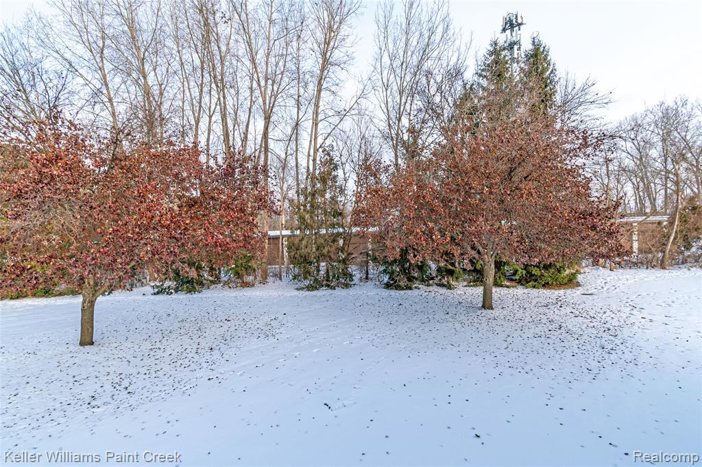 6143 Century Court, Shelby Twp, MI 48316 — Photo 17