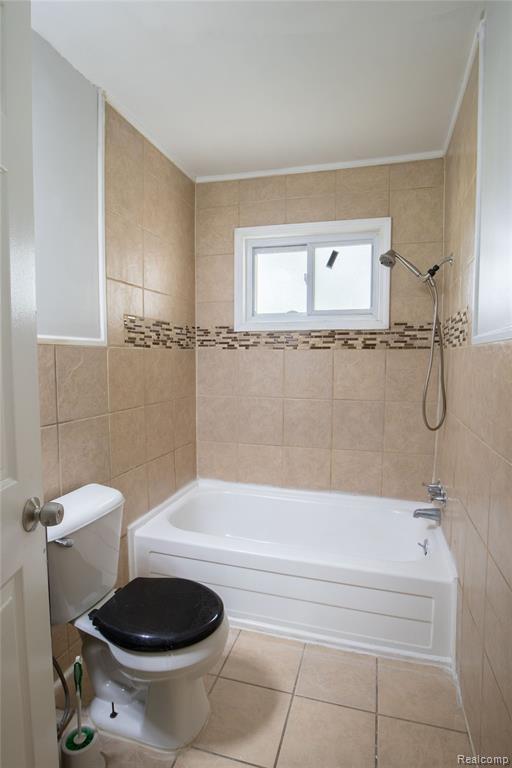 39751 Sylvia Street, Harrison Township, MI — Photo 14