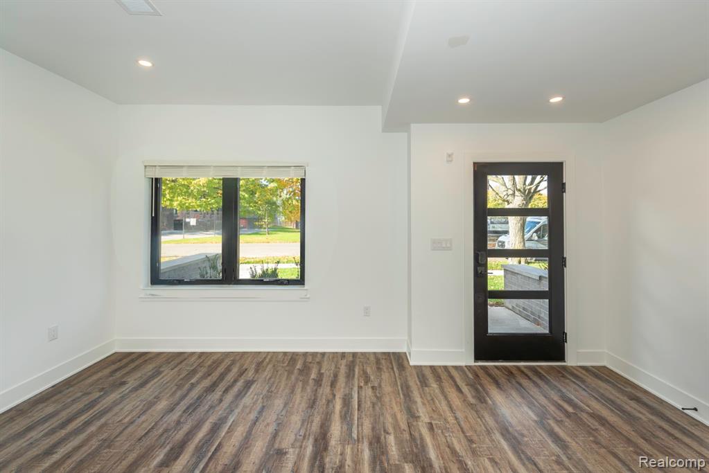 7544 Churchill Street, C22, Detroit, MI 48206 — Photo 3
