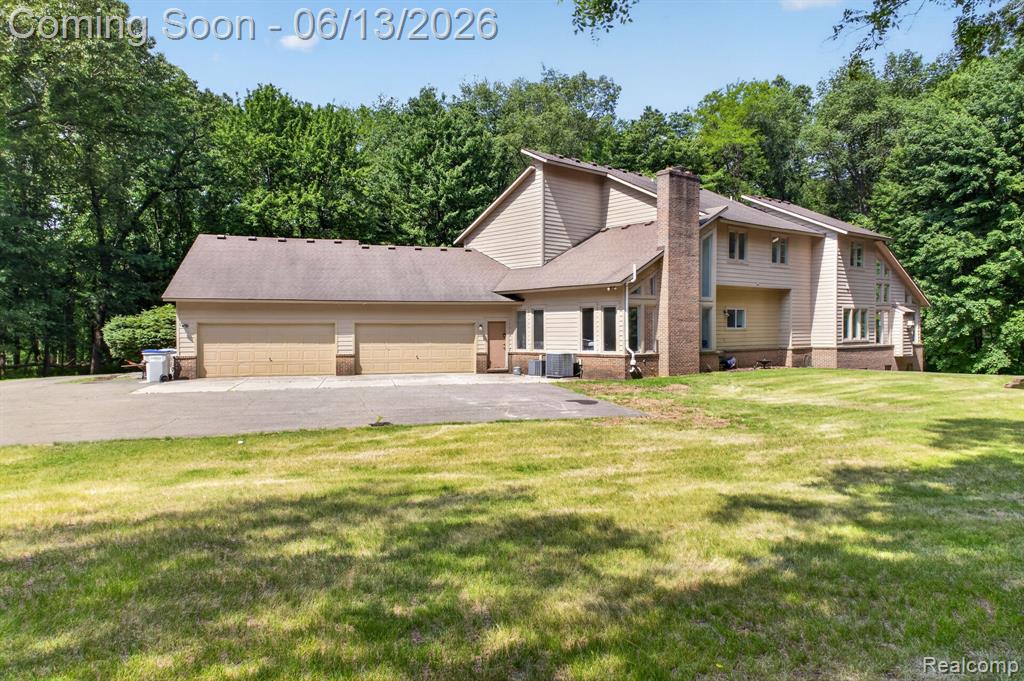 9961 Cross Creek Drive, South Lyon, MI 48178 — Photo 86