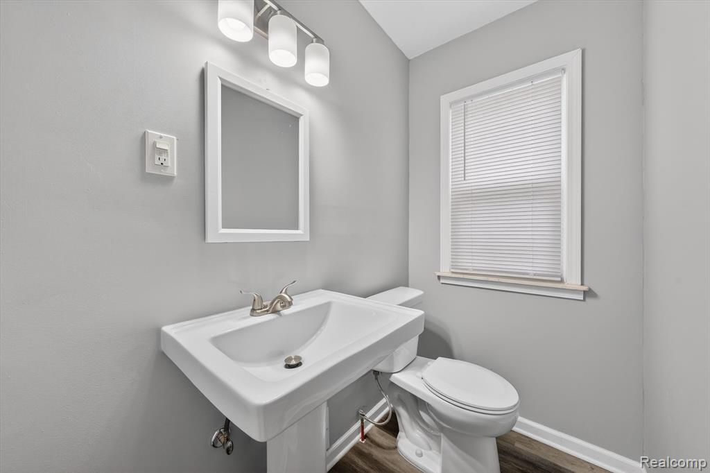 5156 Winifred Street, Wayne, MI 48184 — Photo 13