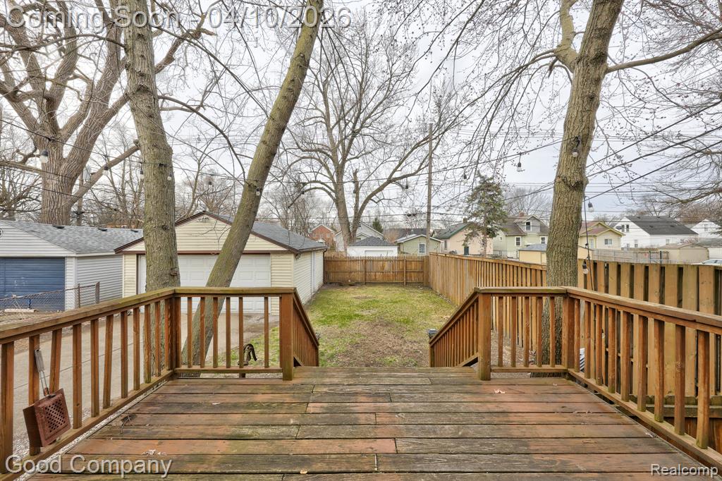 502 E LEWISTON Avenue, Ferndale, MI 48220 — Photo 42