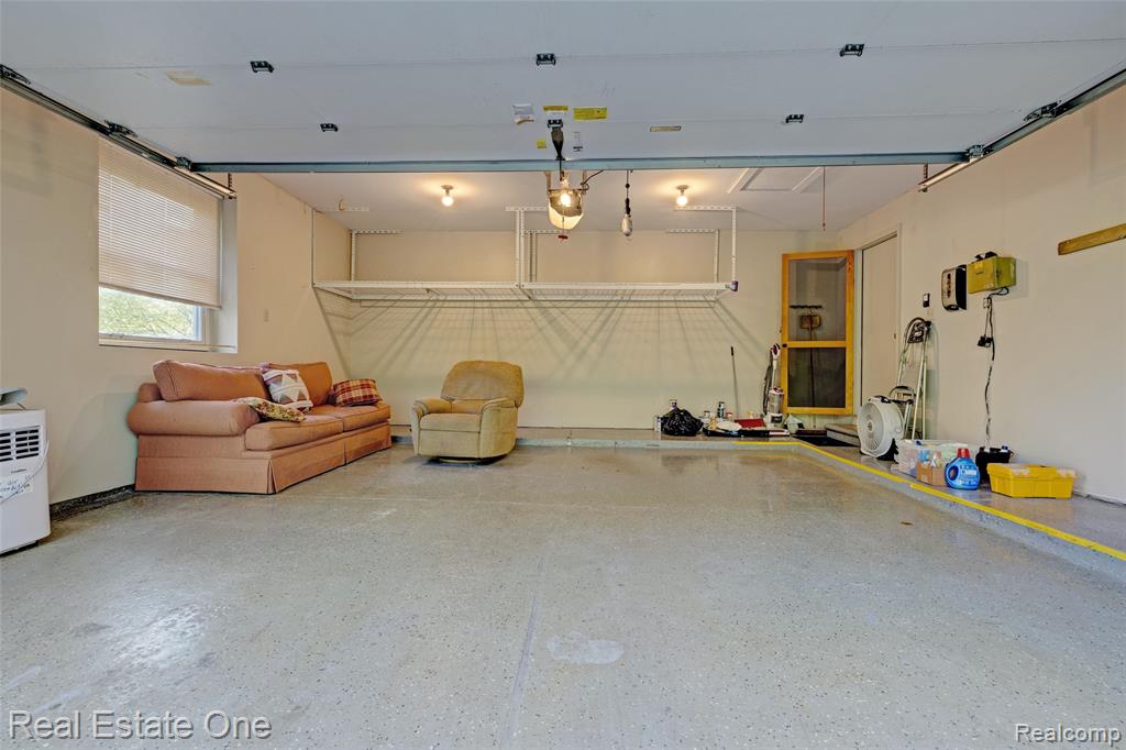 5370 Greenview Drive, Clarkston, MI 48348 — Photo 49