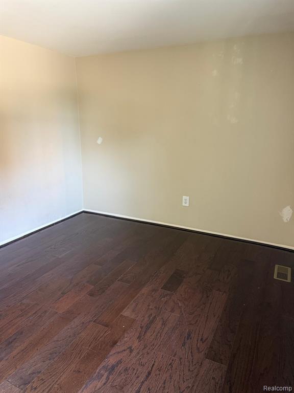 44497 Savery Drive, Canton, MI 48187 — Photo 17
