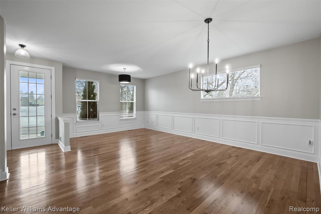 882 N Center Street, Northville, MI 48167 — Photo 19