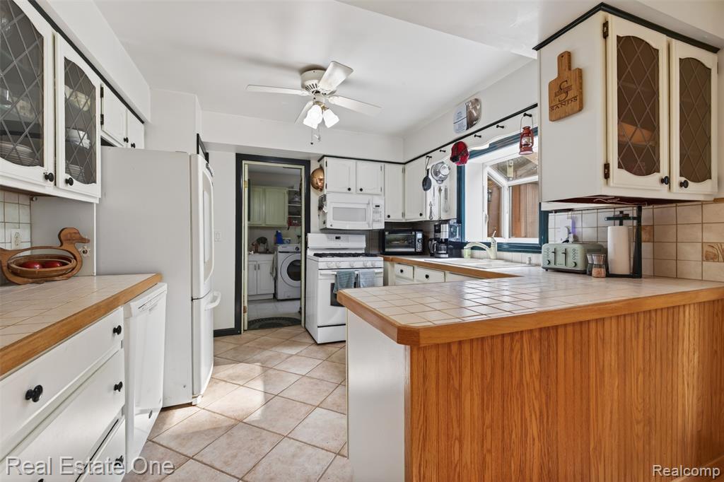 5466 Grange Hall Road, Holly, MI 48442 — Photo 41