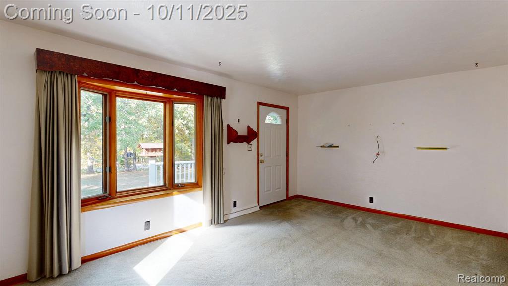 6444 Lucas Road, Flint, MI 48506 — Photo 8